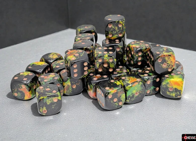 Chessex Brush Deep Forest/gold 12mm d6 Dice Block (36 dice)