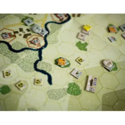 Fighting Formations: Grossdeutschland Division's Battle for Kharkov (EN)