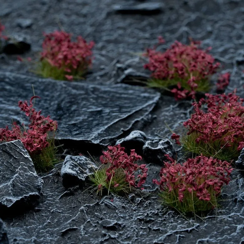 Gamers Grass: Dark Purple Flowers Tuft
