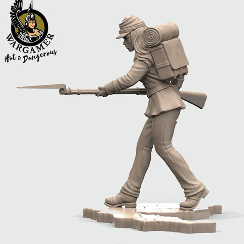 Hot & Dangerous: Clara from the Union (54mm)