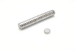 Magnesy Neodymowe N38 7x2,5mm 25szt.