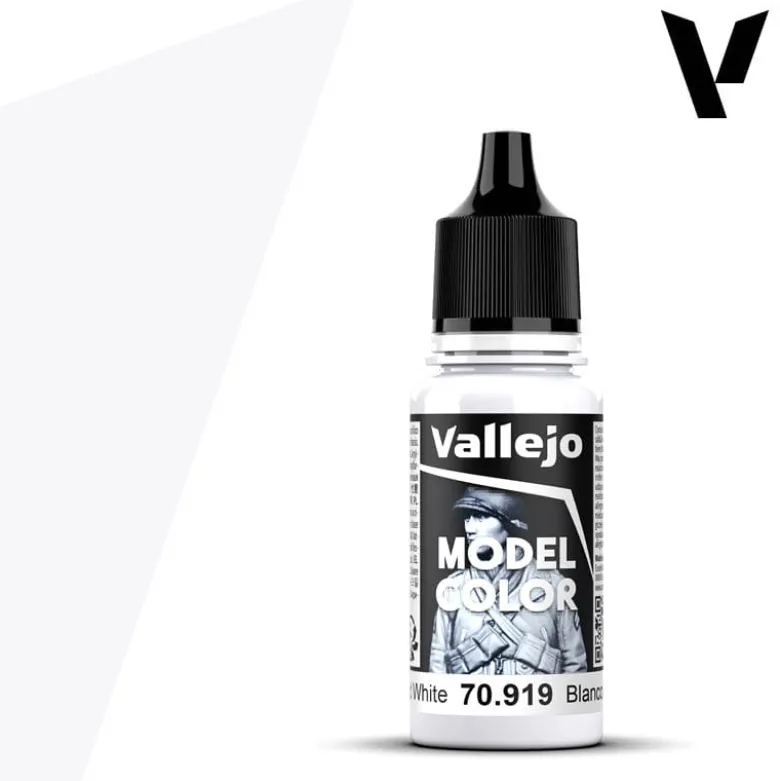 Vallejo Model Color Cold White (002) 70.919 18 ml